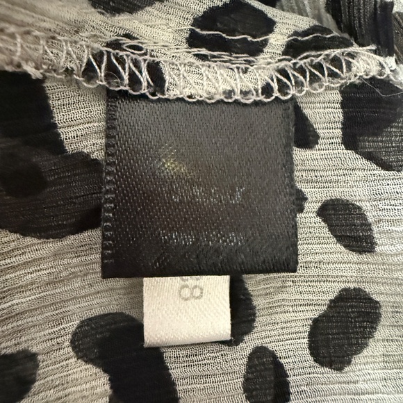 Express Design Studio Leopard Blouse Gray M - Picture 7 of 10